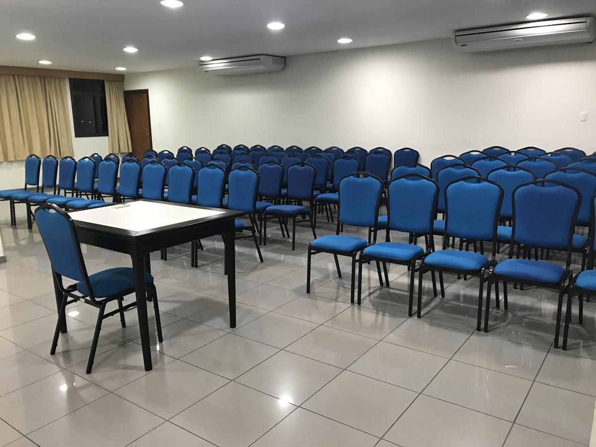 Serema Palace Hotel Lavras Kültér fotó
