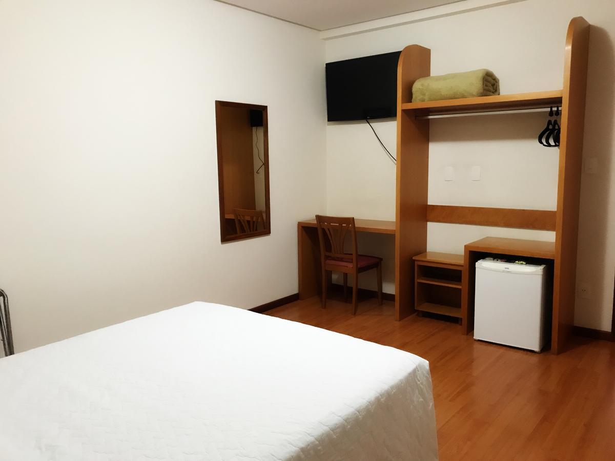 Serema Palace Hotel Lavras Kültér fotó