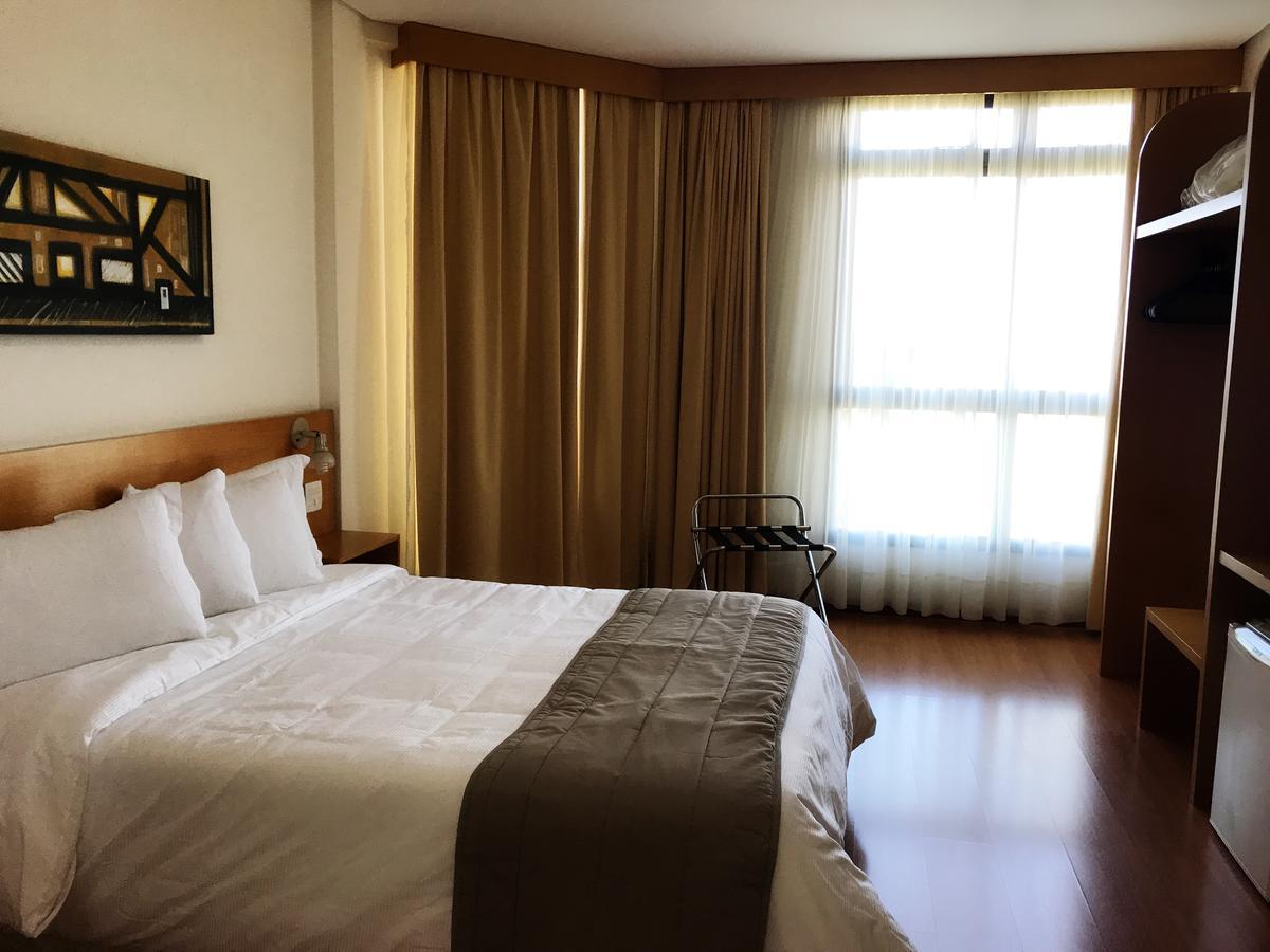 Serema Palace Hotel Lavras Kültér fotó